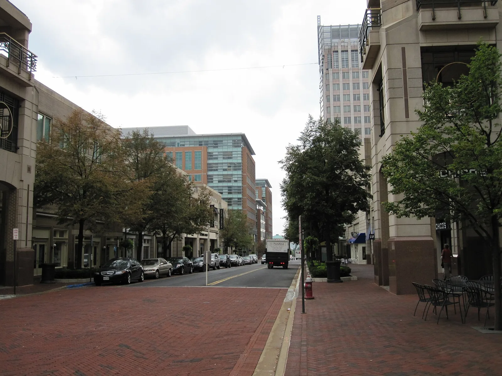 Market Street at Reston Town Center, the setting of the Tephra ICA Arts Festival each May.